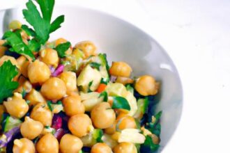 Wholesome Couscous & Chickpea Salad: A Flavorful Delight