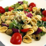 Mediterranean Twist: Fresh Greek Tortellini Salad Recipe