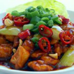Chongqing Chicken Delight: A Pork-Free Spicy Feast