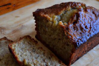 Deliciously Moist Vegan Banana Bread: A Healthy Twist
