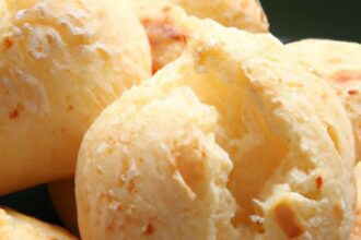 Pão de Queijo: Brazil’s Irresistible Cheesy Bread Delight