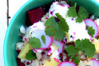 Colorful Cottage Cheese Bowl: A Veggie-Packed Delight